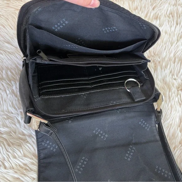 Black Leather Crossbody Bag with Matching Wallet Set - Picture 4 of 8